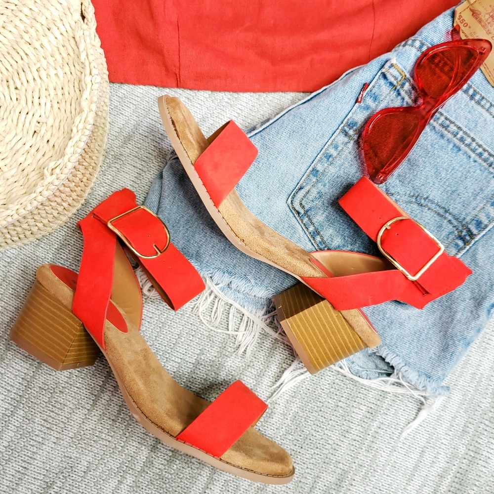 π¨ON SALE//The Sarah// Blood orange Chunky Sandal - Picture 4 of 8